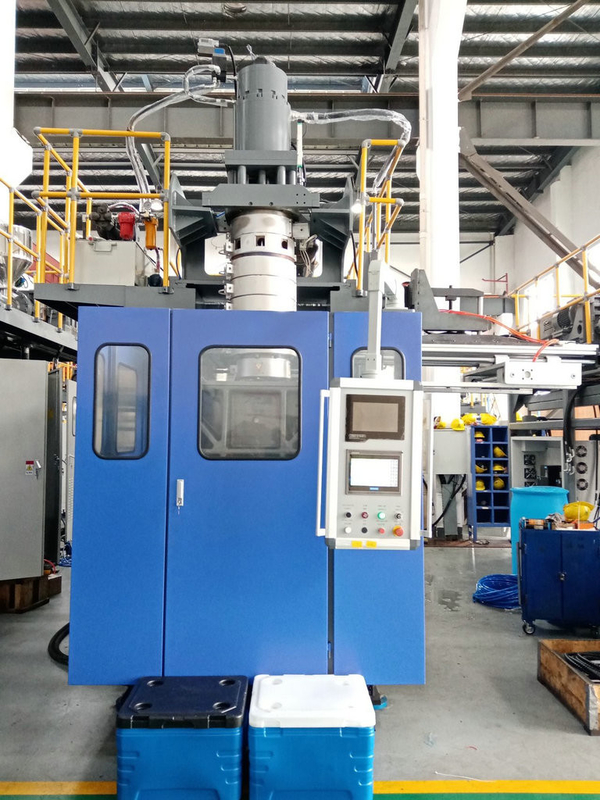 Extrusion Jerry Can Blow Molding Machine 40L Plastic Cooler Box Accumulator Type